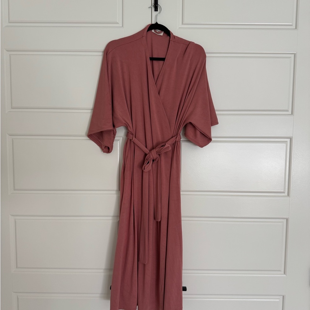 Dwell & Slumber Robe